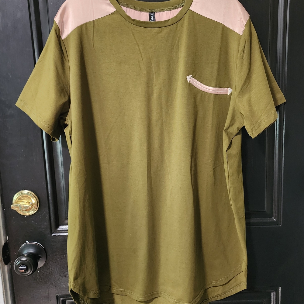 Olive and Pink Women's Short Sleeve Tee